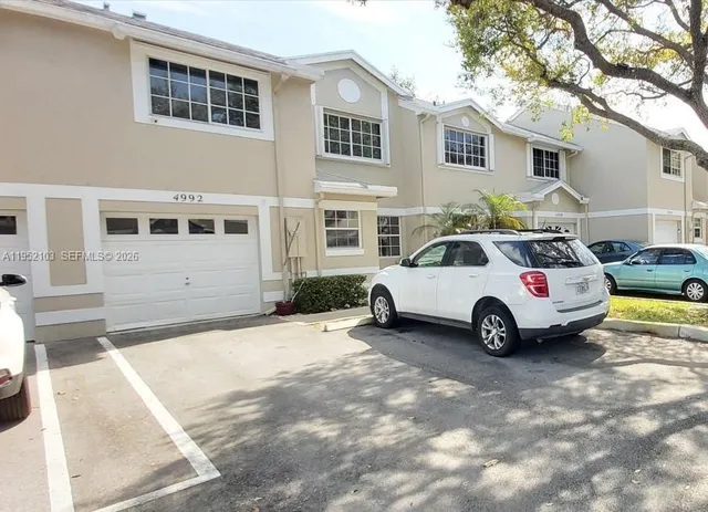 $3,600 | 4992 Southwest 123rd Terrace, Unit 4992, Cooper City, FL 33330