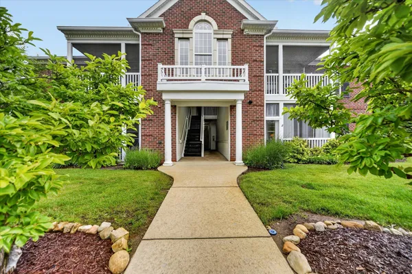 $205,000 | 1951 Coventry Circle, Jackson, MI 49201