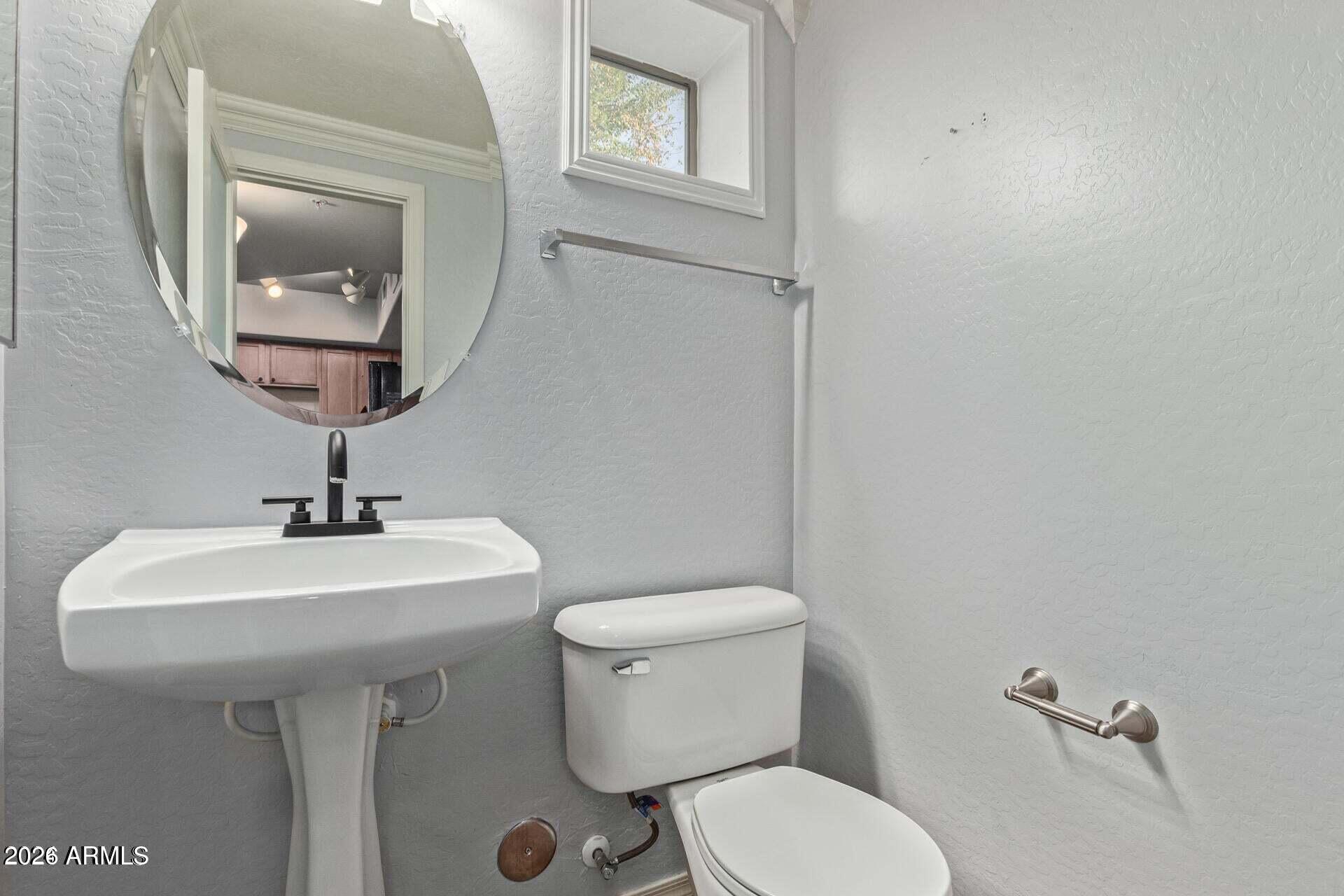 3250 West Greenway Road, Unit 144 Phoenix, AZ 85053 - Photo 15 of 25 IMG_9693