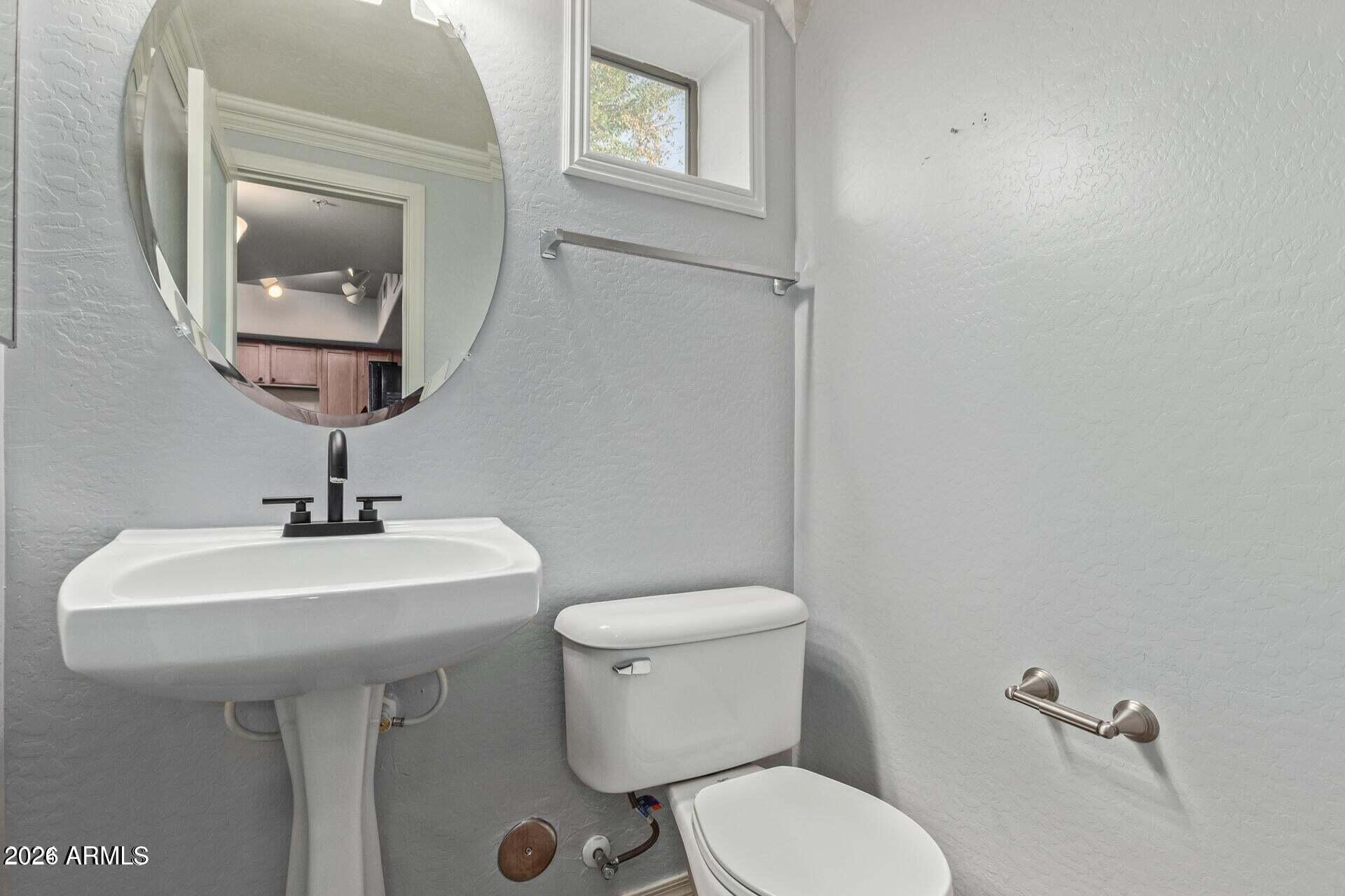 3250 West Greenway Road, Unit 157 Phoenix, AZ 85053 - Photo 15 of 25 Photo #16