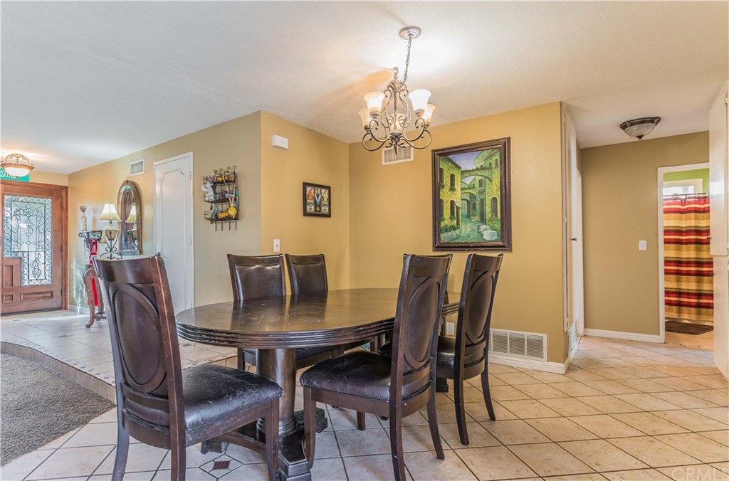 302 Briar Creek Road Diamond Bar, CA 91765 - Photo 5 of 19