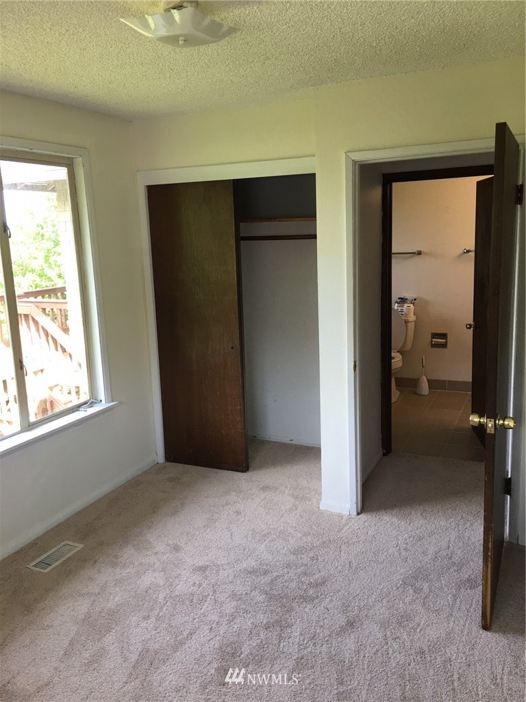 435 Renton Avenue South Renton, WA 98057 - Photo 10 of 20