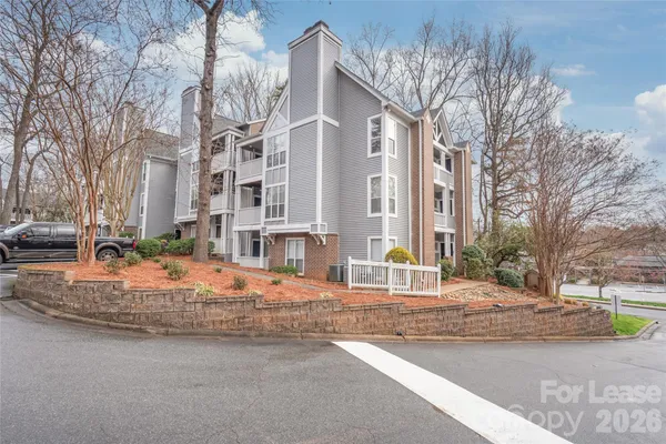 $1,450 | 2510 Cranbrook Lane, Unit 22, Charlotte, NC 28207