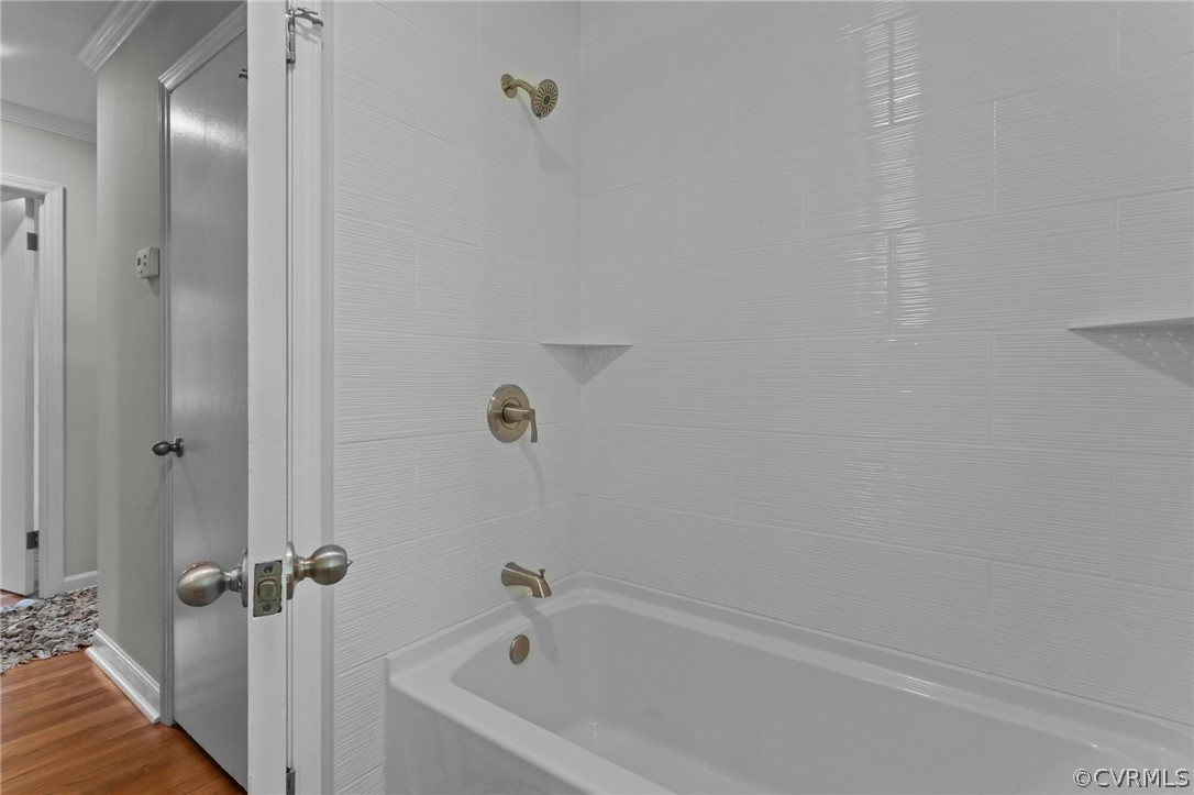 3910 Turner Road Chesterfield, VA 23832 - Photo 26 of 37 a bathroom with a bathtub