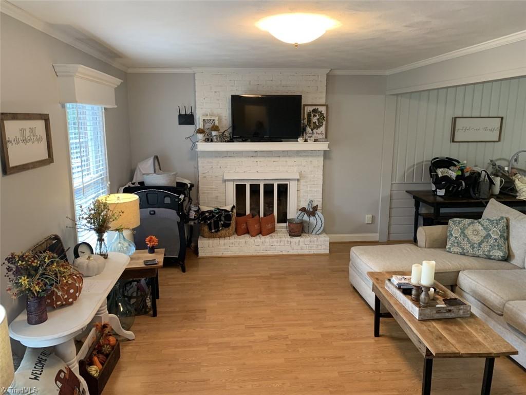 3795 Quaker Church Road Pinnacle, NC 27043 - Photo 2 of 19