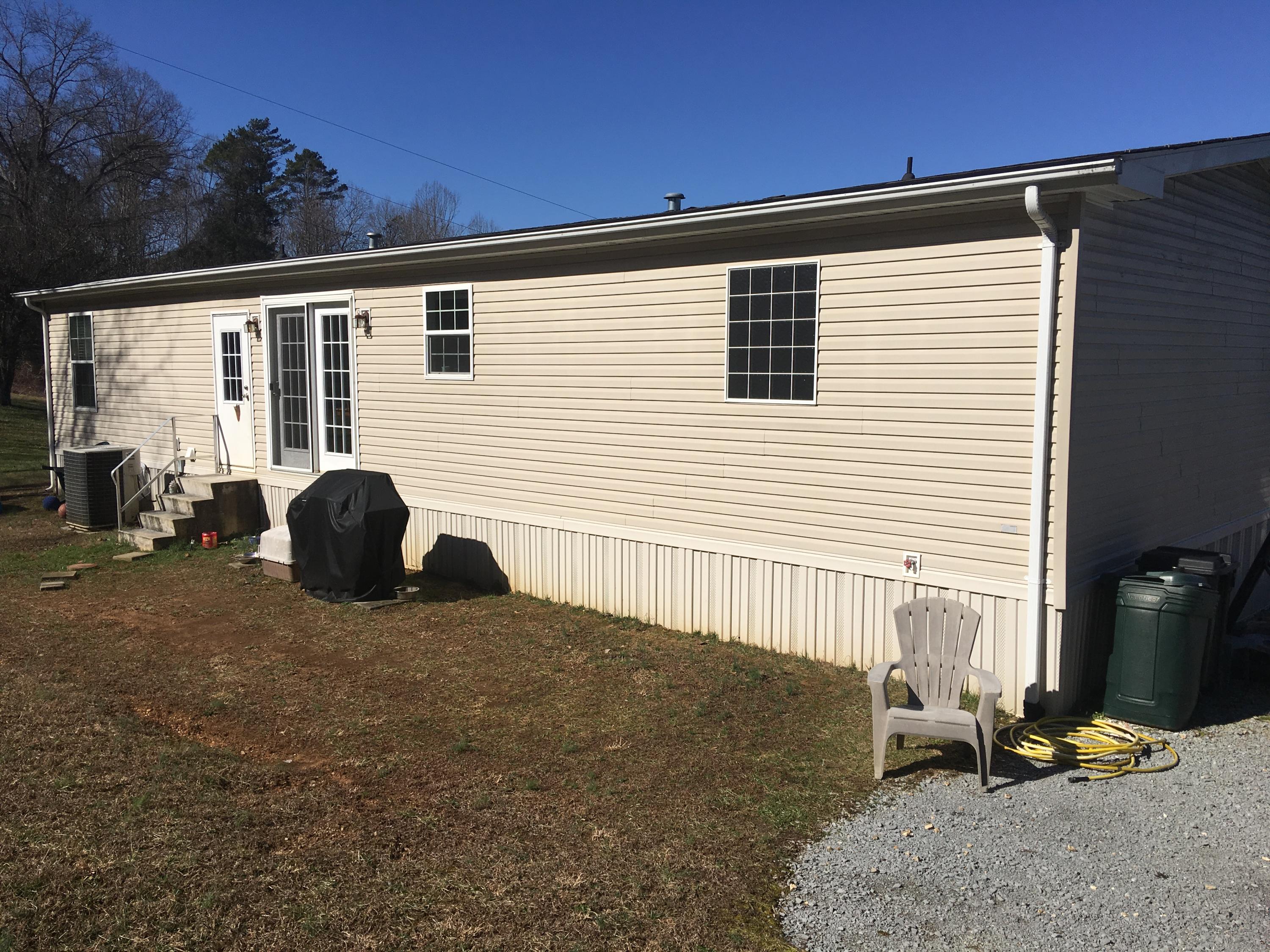 173 Freeman Road Tazewell, TN 37879 - Photo 4 of 30 CB4B08EF-6E7F-4AB7-B7D5-79B70434DD37