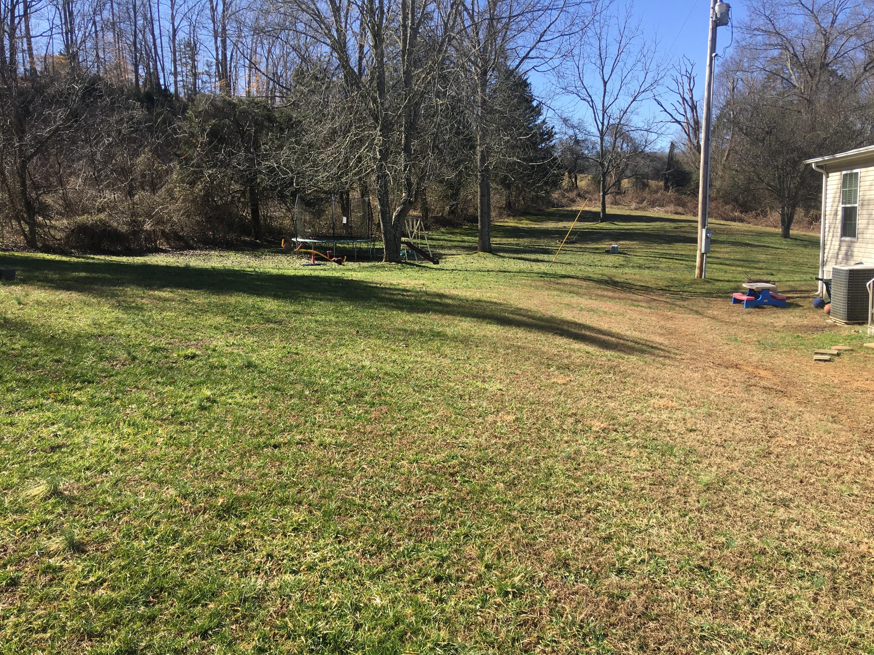 173 Freeman Road Tazewell, TN 37879 - Photo 8 of 30 EF98E3BE-8300-4C73-8B66-F7385FA0DA18
