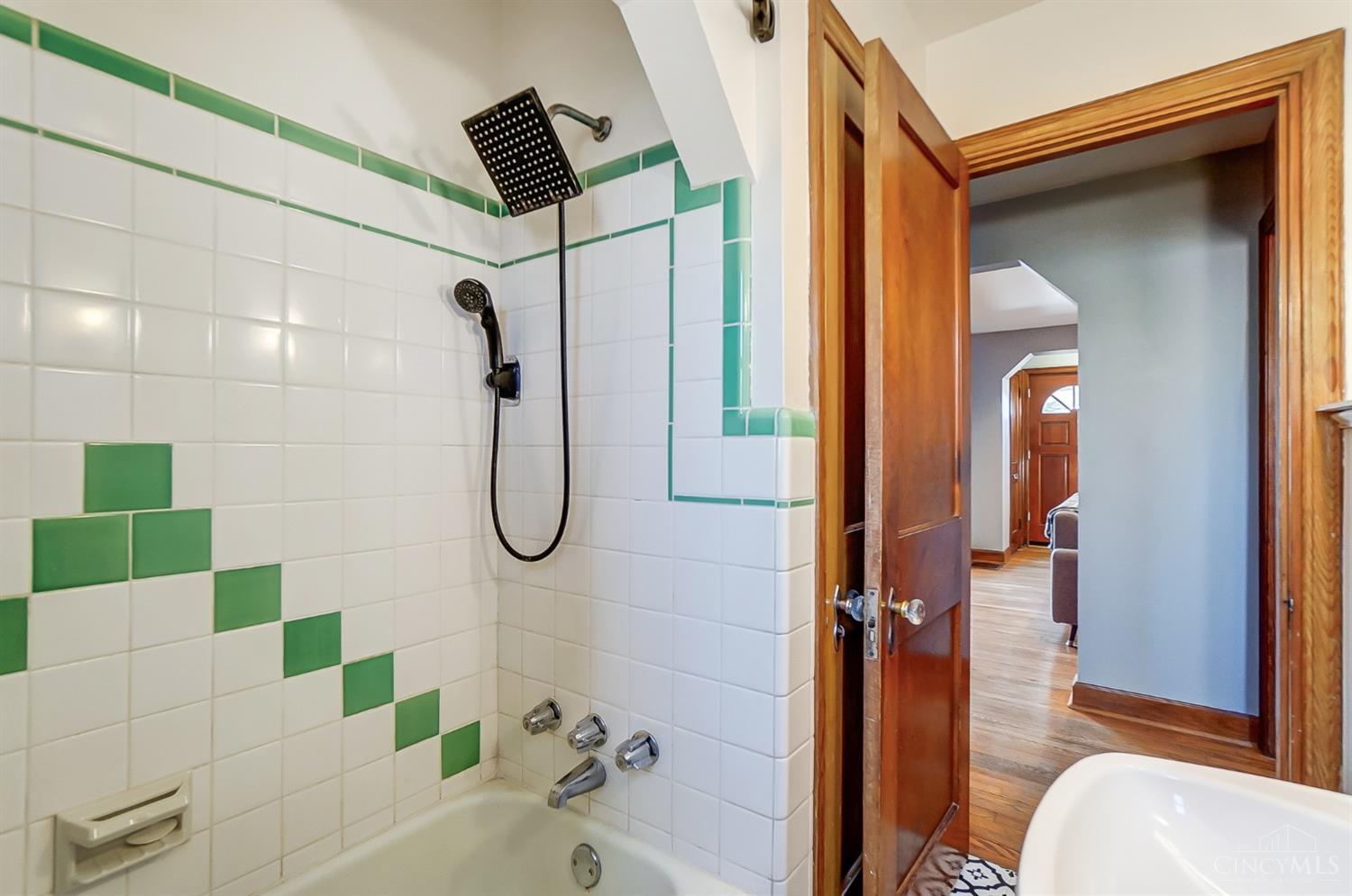 7492 Bridgetown Road Cincinnati, OH 45248 - Photo 20 of 30