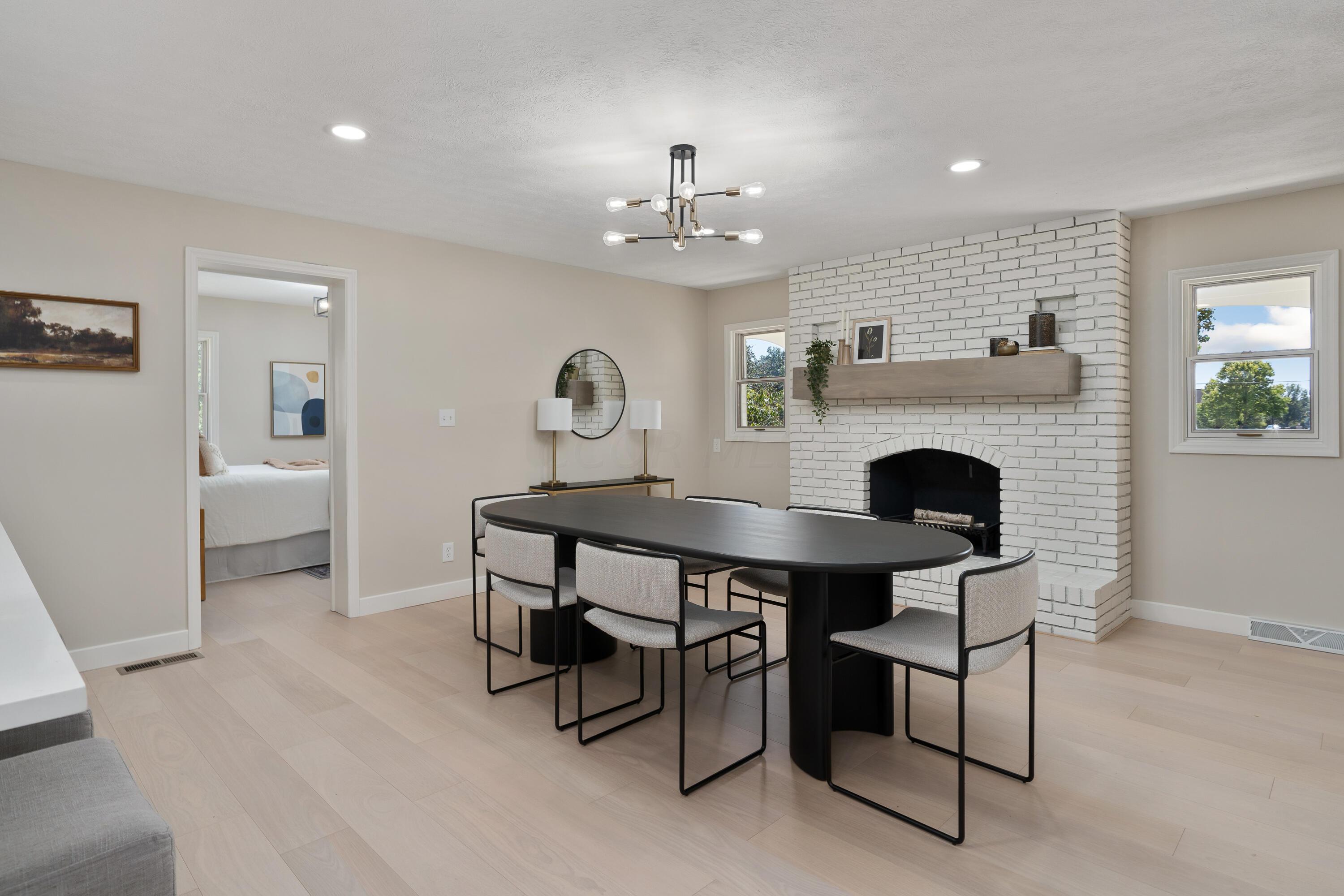 4130 Rutherford Road Powell, OH 43065 - Photo 20 of 63 Dining Area