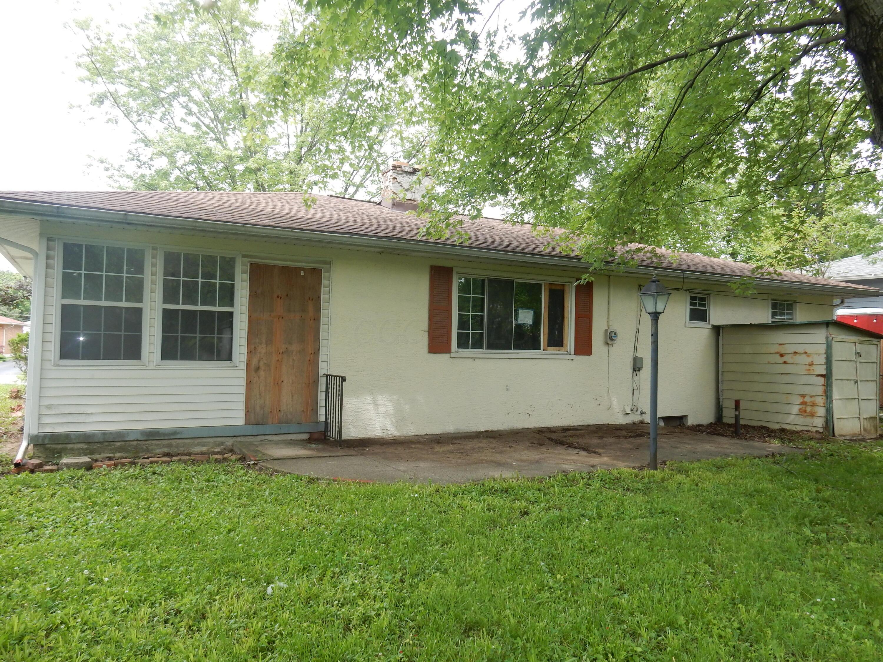 4464 Midvale Road Columbus, OH 43224 - Photo 13 of 38