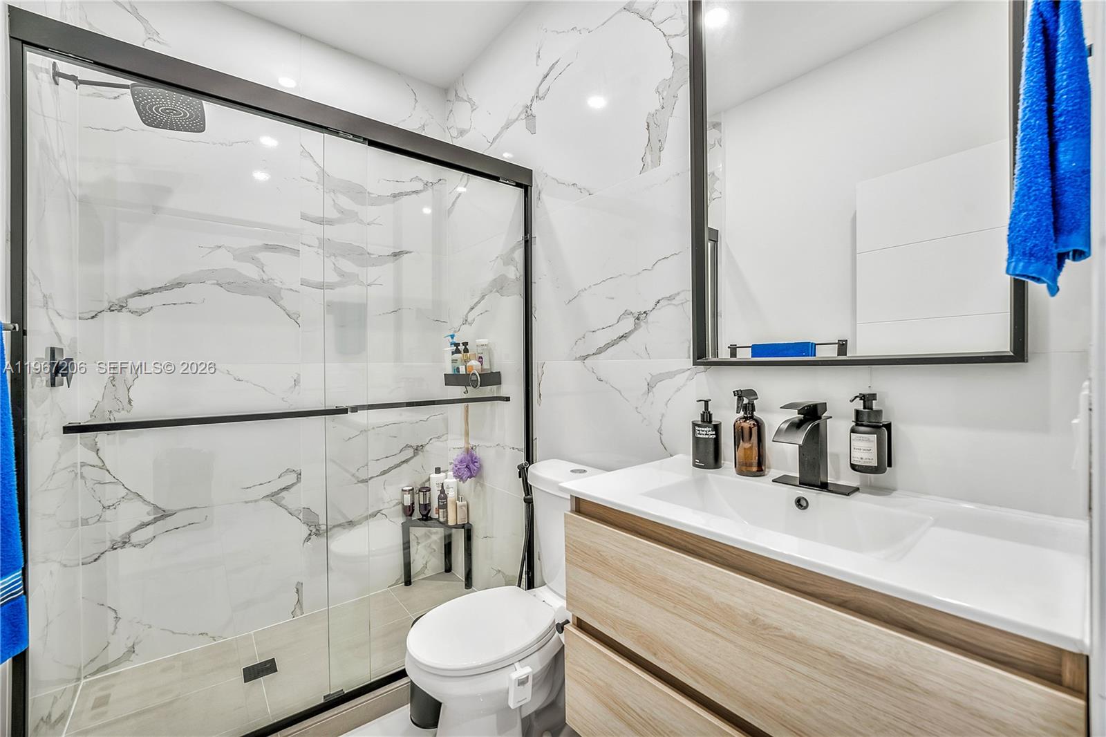 2320 Southwest 14th Street Miami, FL 33145 - Photo 16 of 39