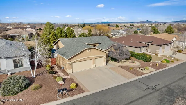 $585,000 | 6656 East Desperado Drive, Prescott Valley, AZ 86314