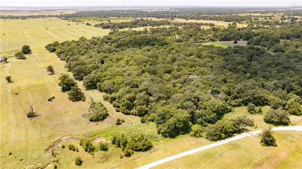 $4,100,000 | 6 Calvert Tx 77837, Calvert, TX 77837
