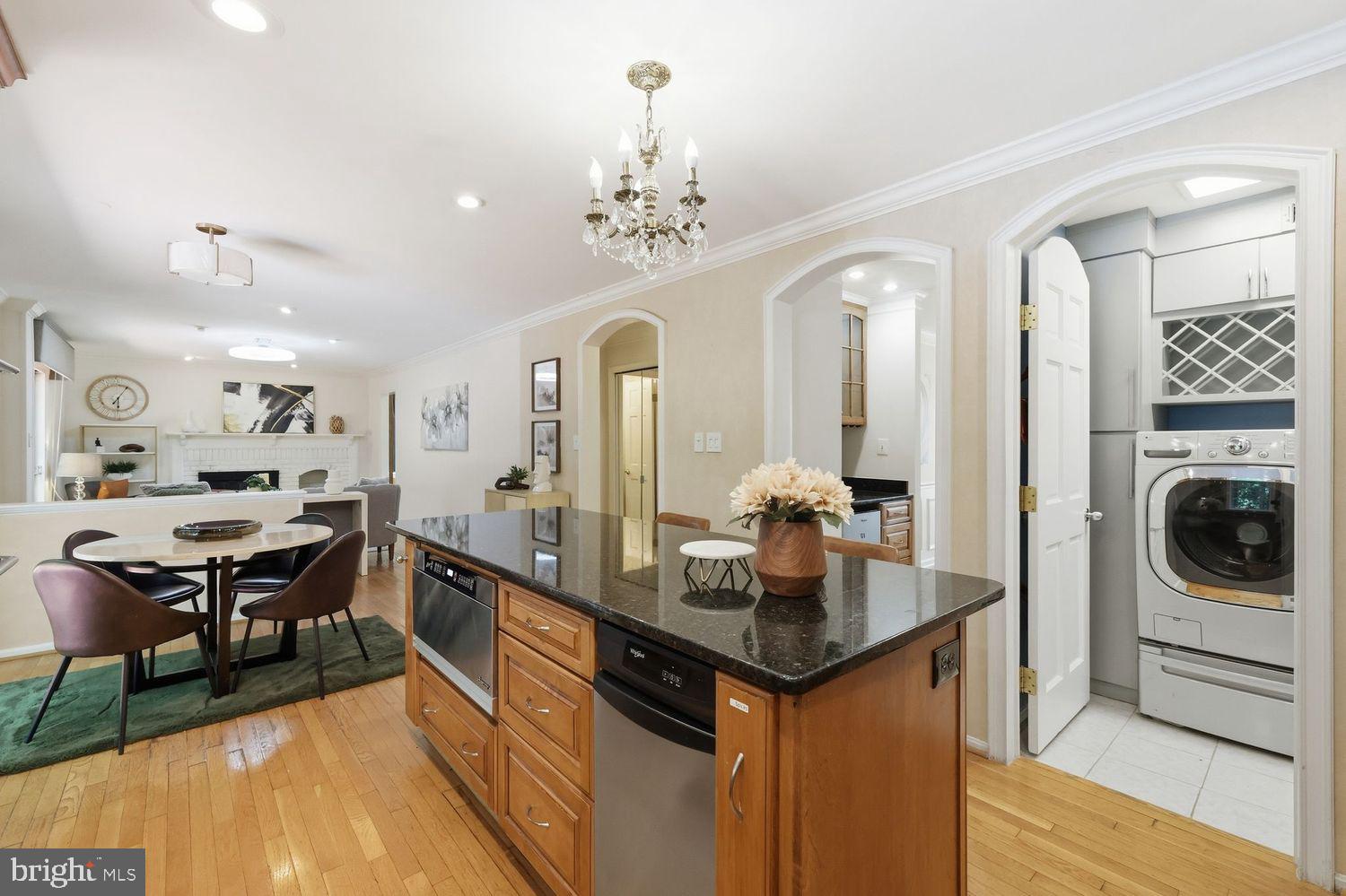 1332 Winding Waye Lane Silver Spring, MD 20902 - Photo 17 of 84