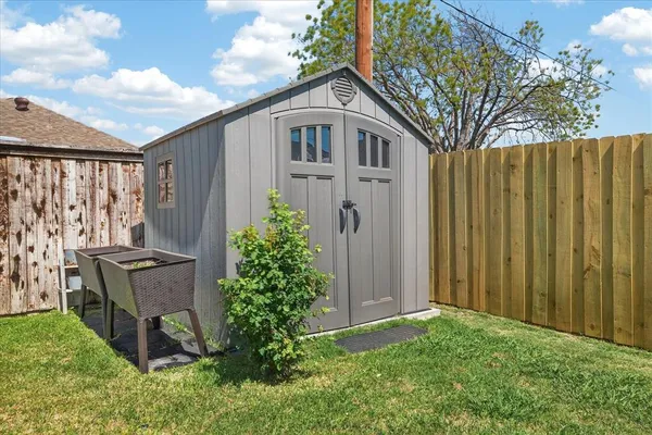 $2,300 | 4 Sonora Drive, Trophy Club, TX 76262