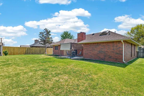 $2,300 | 4 Sonora Drive, Trophy Club, TX 76262