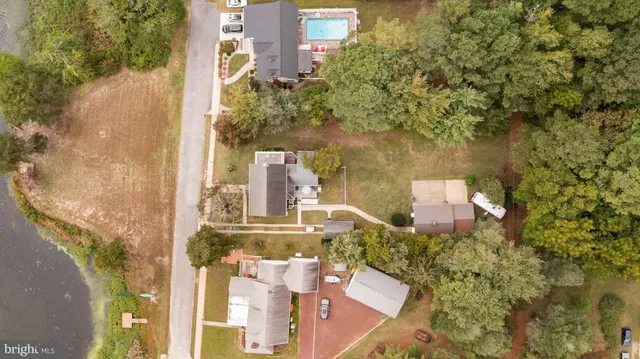 $799,900 | 204 Lake Drive, Milton, DE 19968