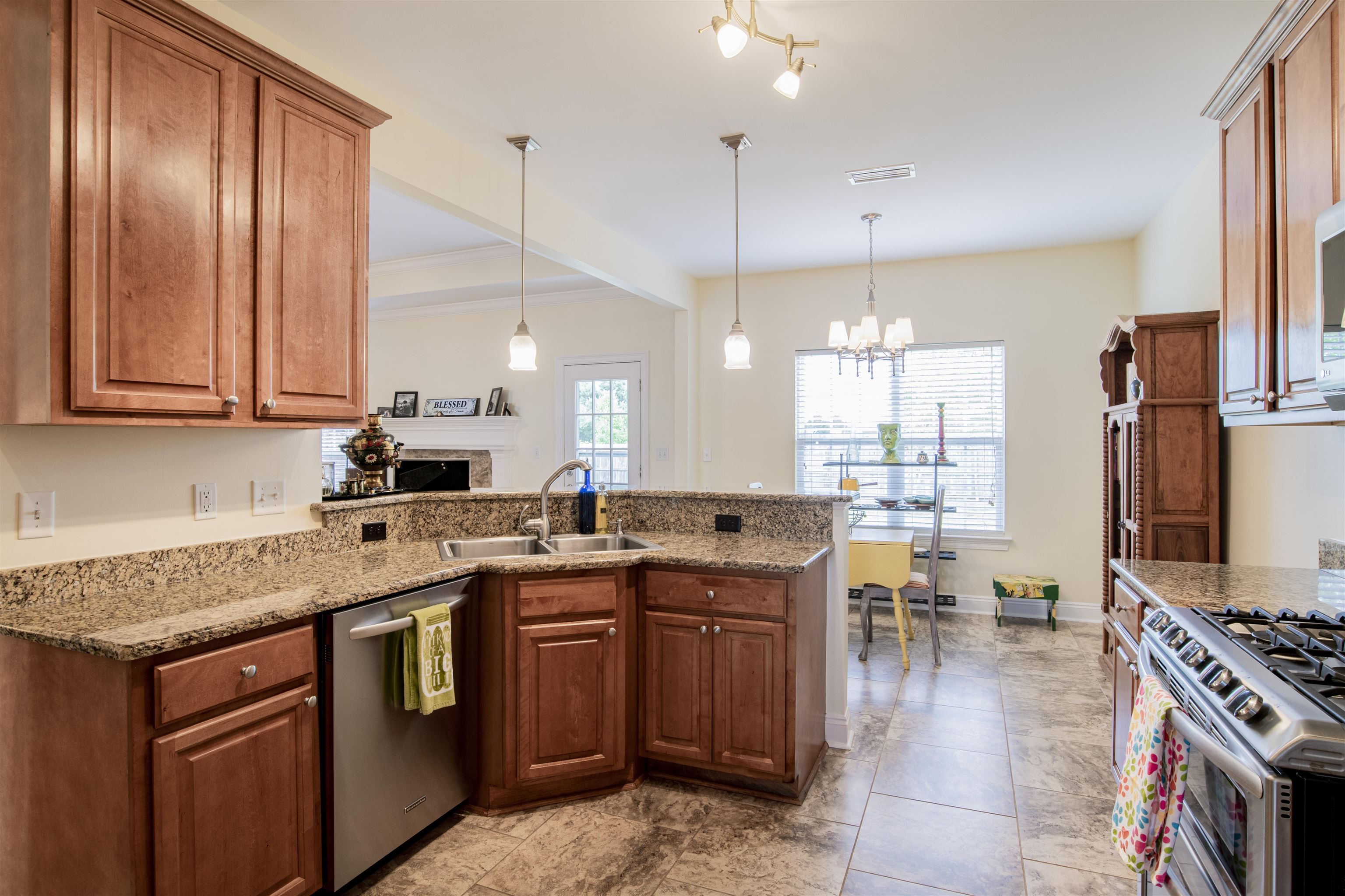 25309 Spindle Lane Daphne, AL 36526 - Photo 17 of 37