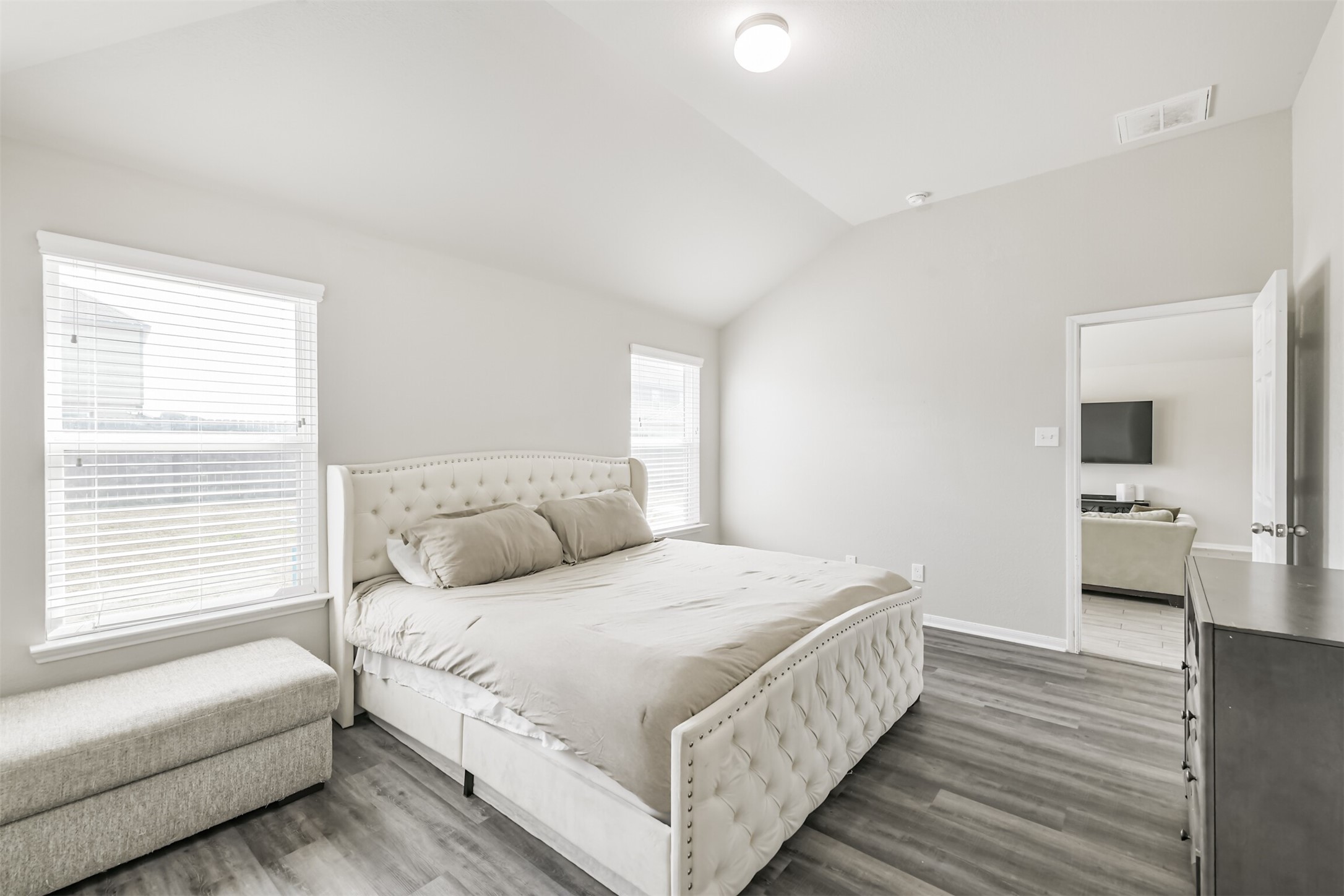 3127 Everwood Trail Rosenberg, TX 77471 - Photo 16 of 23 Plenty of room here for a king size bed, dresser and chair.