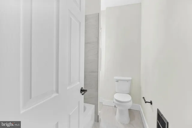 $1,900 | 5736 Leonard Street, Philadelphia, PA 19149