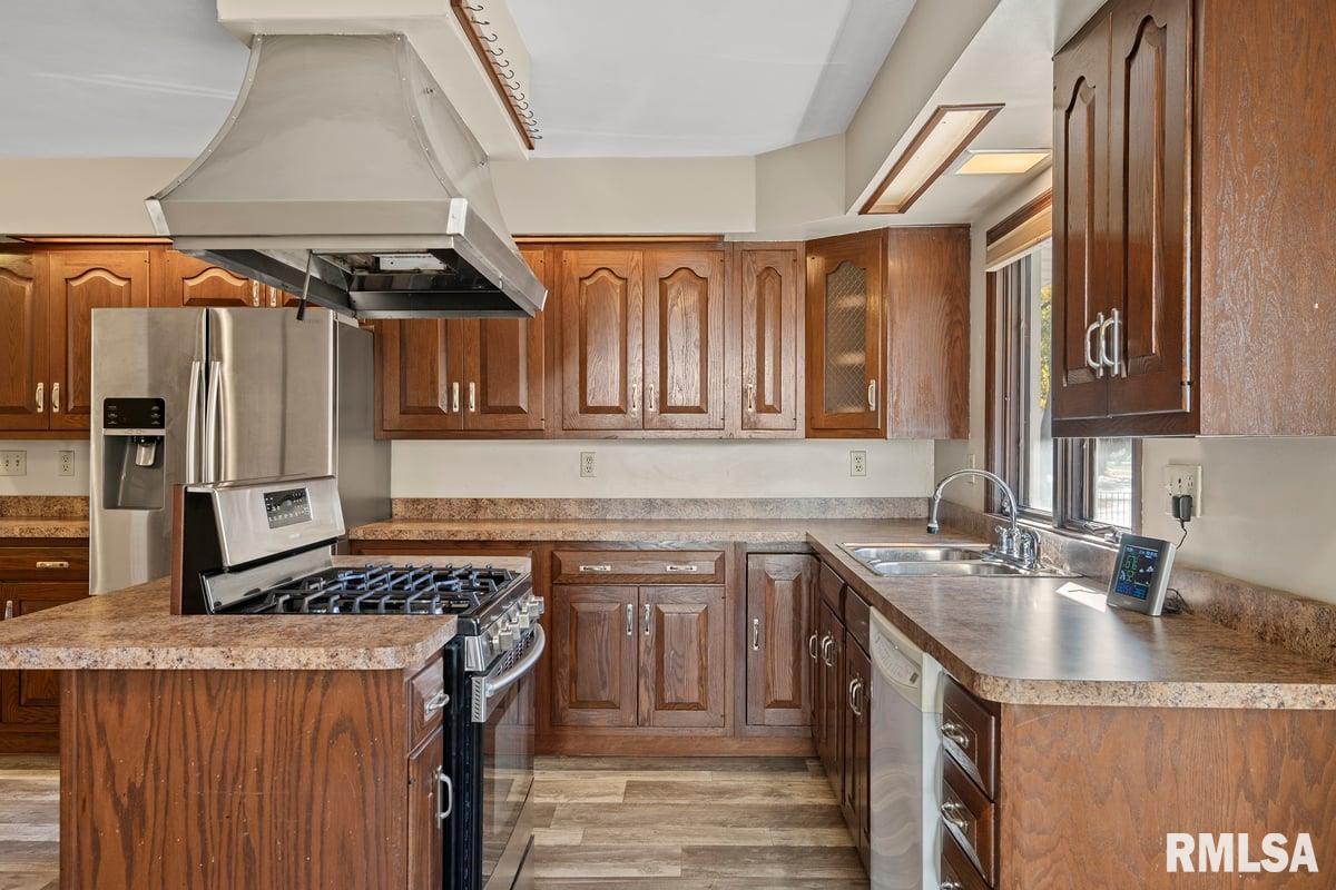 161 Cypress Point Drive Springfield, IL 62704 - Photo 13 of 44