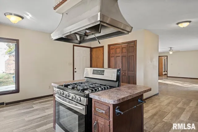 $249,900 | 161 Cypress Point Drive, Springfield, IL 62704