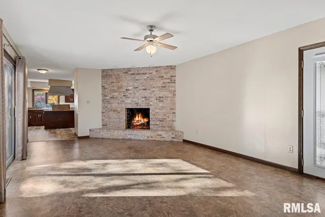 $249,900 | 161 Cypress Point Drive, Springfield, IL 62704