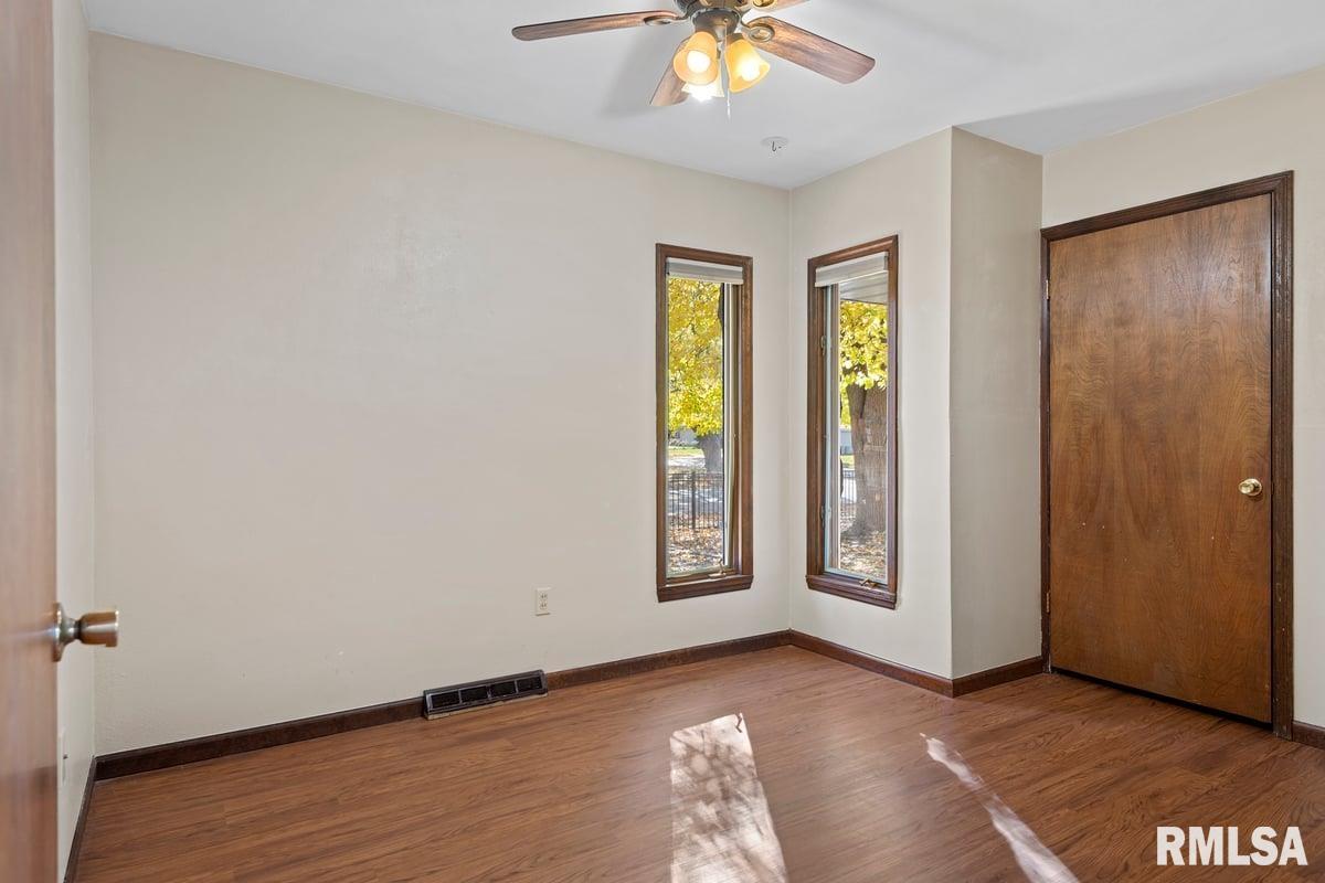 161 Cypress Point Drive Springfield, IL 62704 - Photo 24 of 44