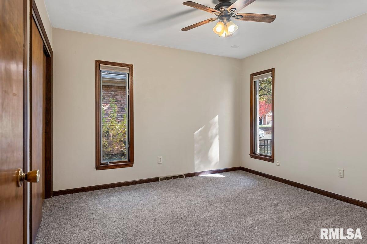 161 Cypress Point Drive Springfield, IL 62704 - Photo 27 of 44