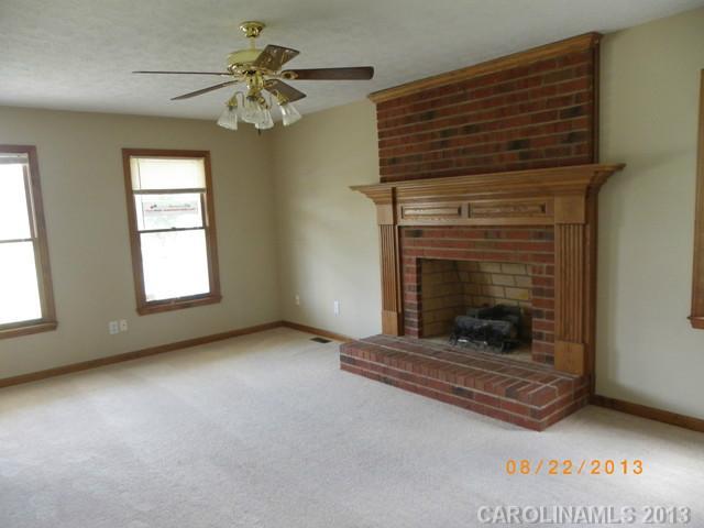 910 Tirzah Road York, SC 29745 - Photo 2 of 13 Gallery Image 2