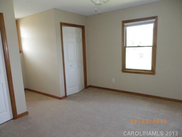 910 Tirzah Road York, SC 29745 - Photo 7 of 13 Gallery Image 7
