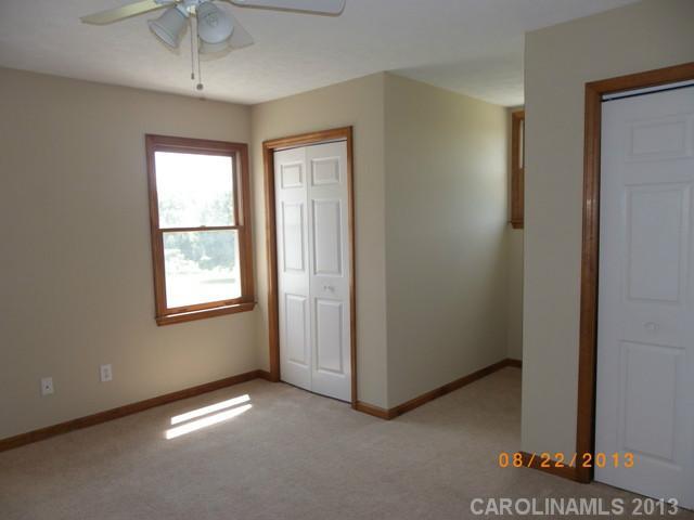910 Tirzah Road York, SC 29745 - Photo 8 of 13 Gallery Image 8