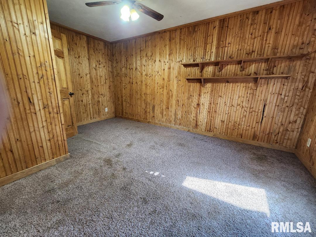 305 Simpson Street Mechanicsburg, IL 62545 - Photo 21 of 33