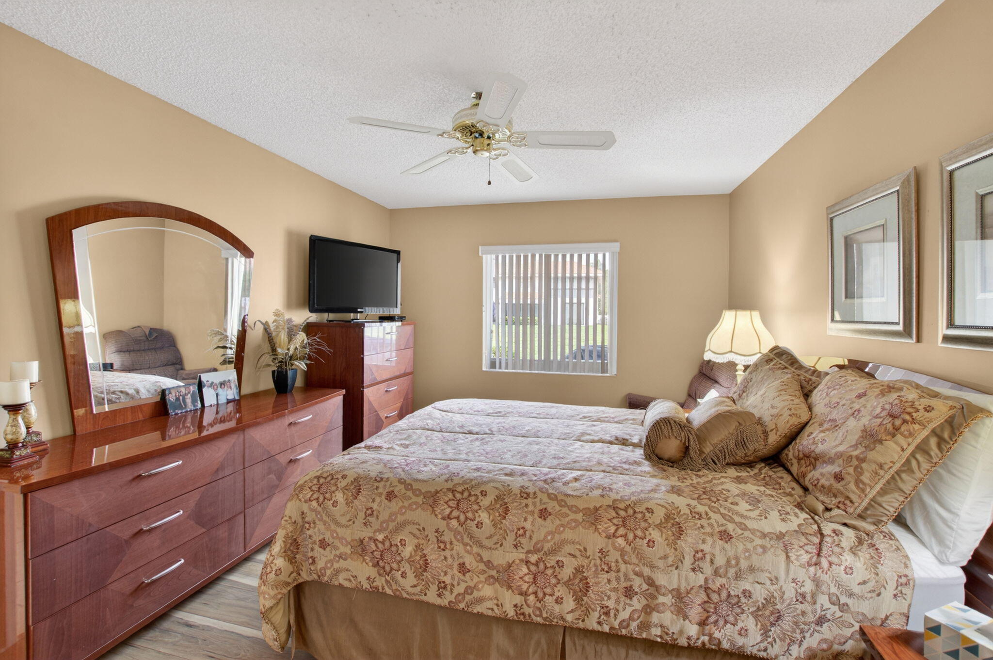 8697 Sunbird Place Boca Raton, FL 33496 - Photo 20 of 53 19-web-or-mls-DSC_5160