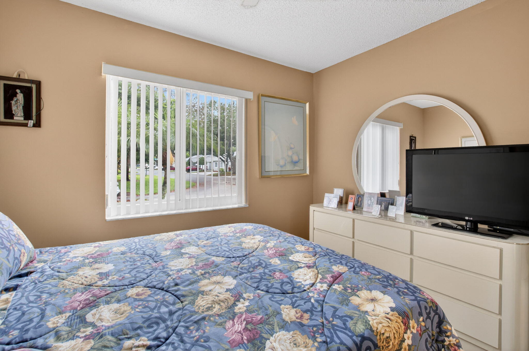 8697 Sunbird Place Boca Raton, FL 33496 - Photo 23 of 53 24-web-or-mls-DSC_5190