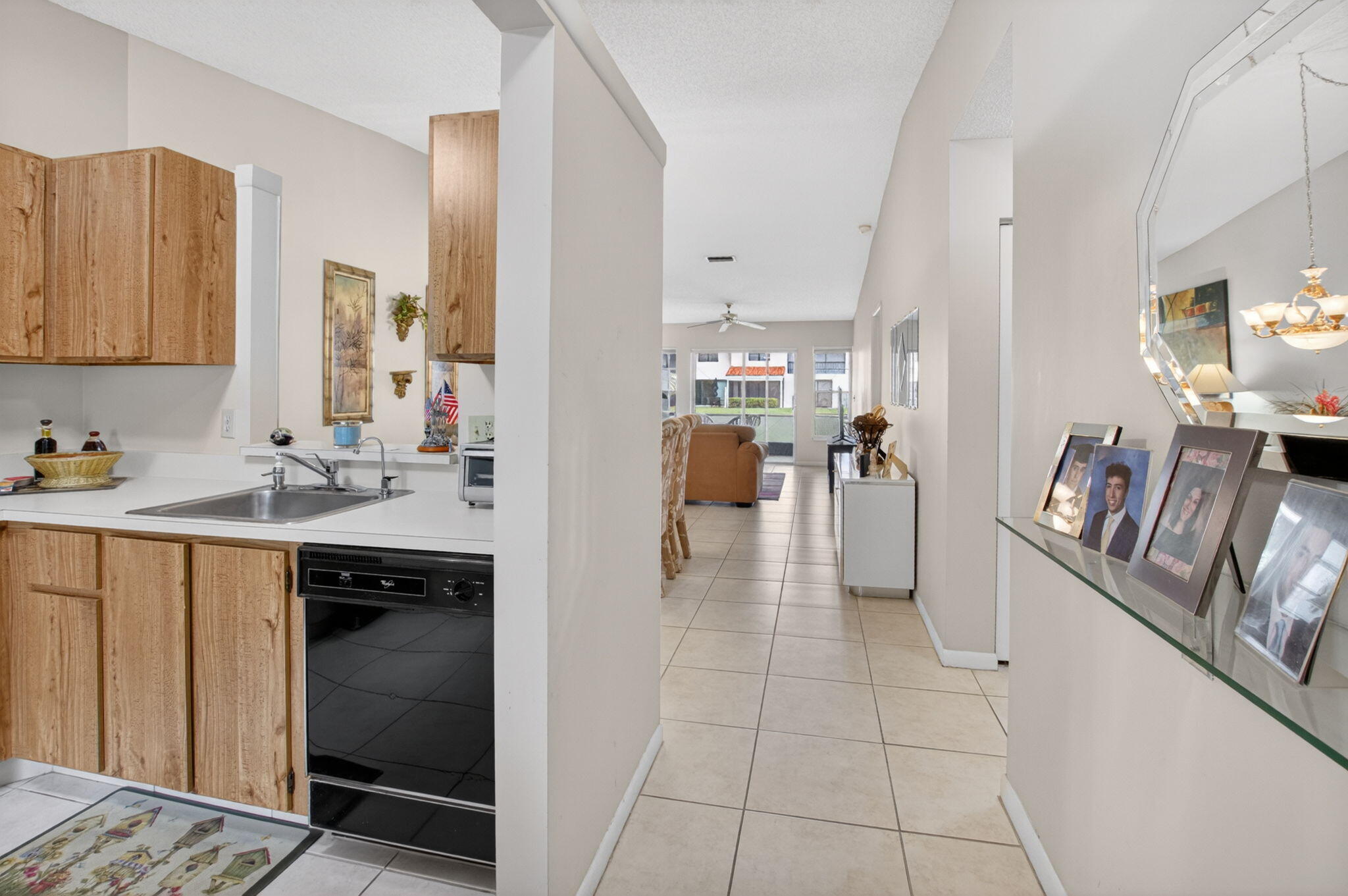 8697 Sunbird Place Boca Raton, FL 33496 - Photo 7 of 53 3-web-or-mls-DSC_5075