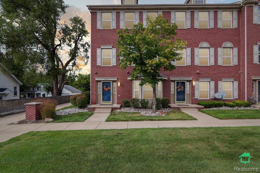 22706 Goddard Road Taylor, MI 48180 - Photo 1 of 40