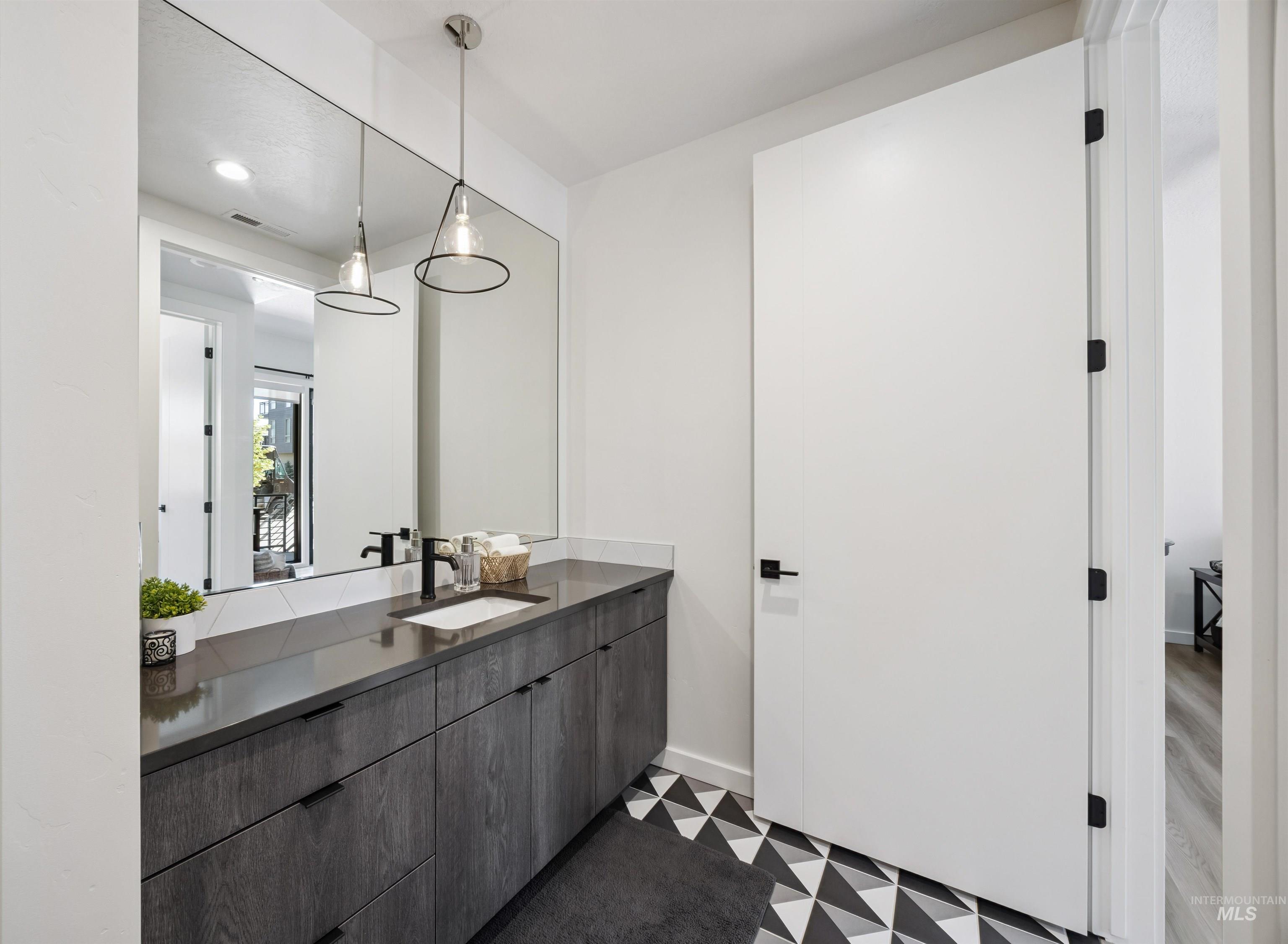 3850 East Haystack Street, Unit 107 Boise, ID 83716 - Photo 19 of 34