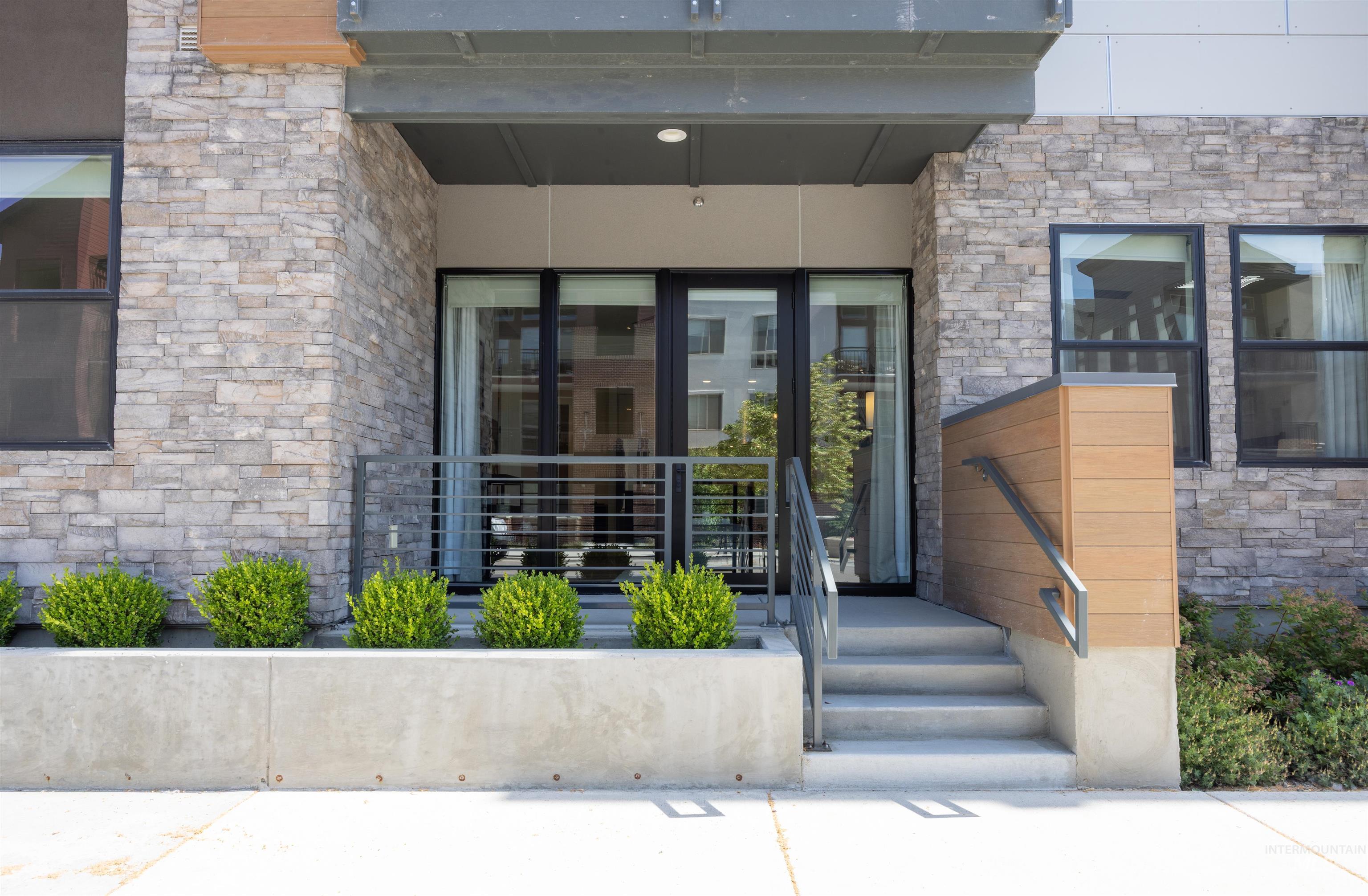 3850 East Haystack Street, Unit 107 Boise, ID 83716 - Photo 23 of 34 Outdoor patio