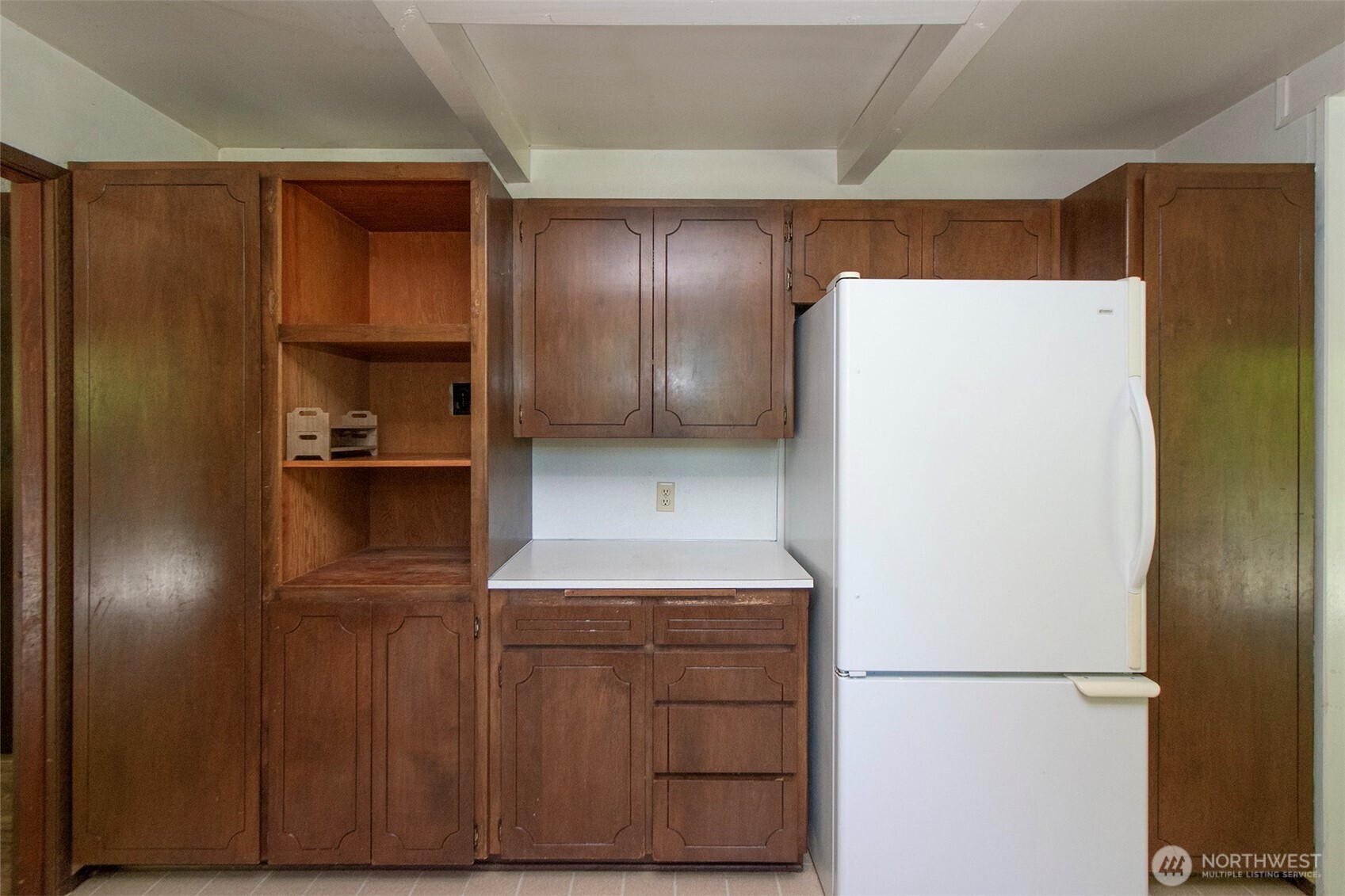 537 Herrick Road Port Angeles, WA 98363 - Photo 11 of 33