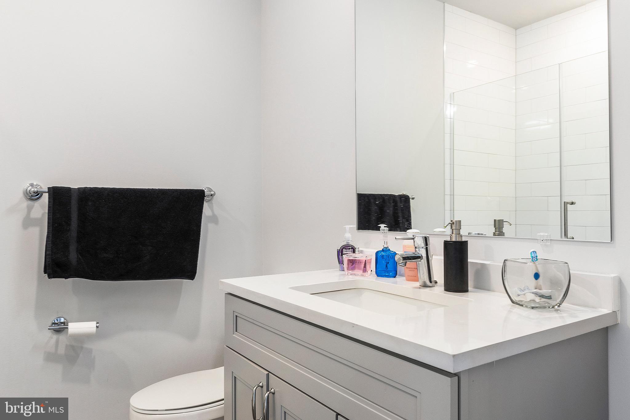 5102 Rochelle Avenue, Unit 9 Philadelphia, PA 19128 - Photo 9 of 16