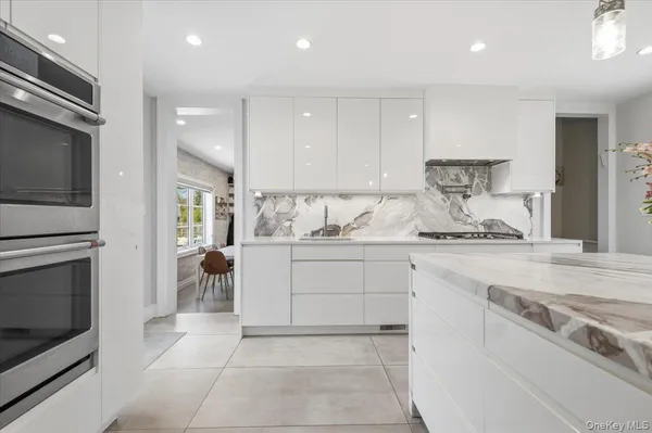 $2,900,000 | 230 Ocean Avenue, Lawrence, NY 11559
