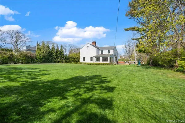 $2,900,000 | 230 Ocean Avenue, Lawrence, NY 11559