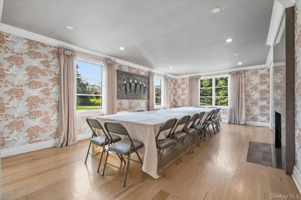 $2,900,000 | 230 Ocean Avenue, Lawrence, NY 11559