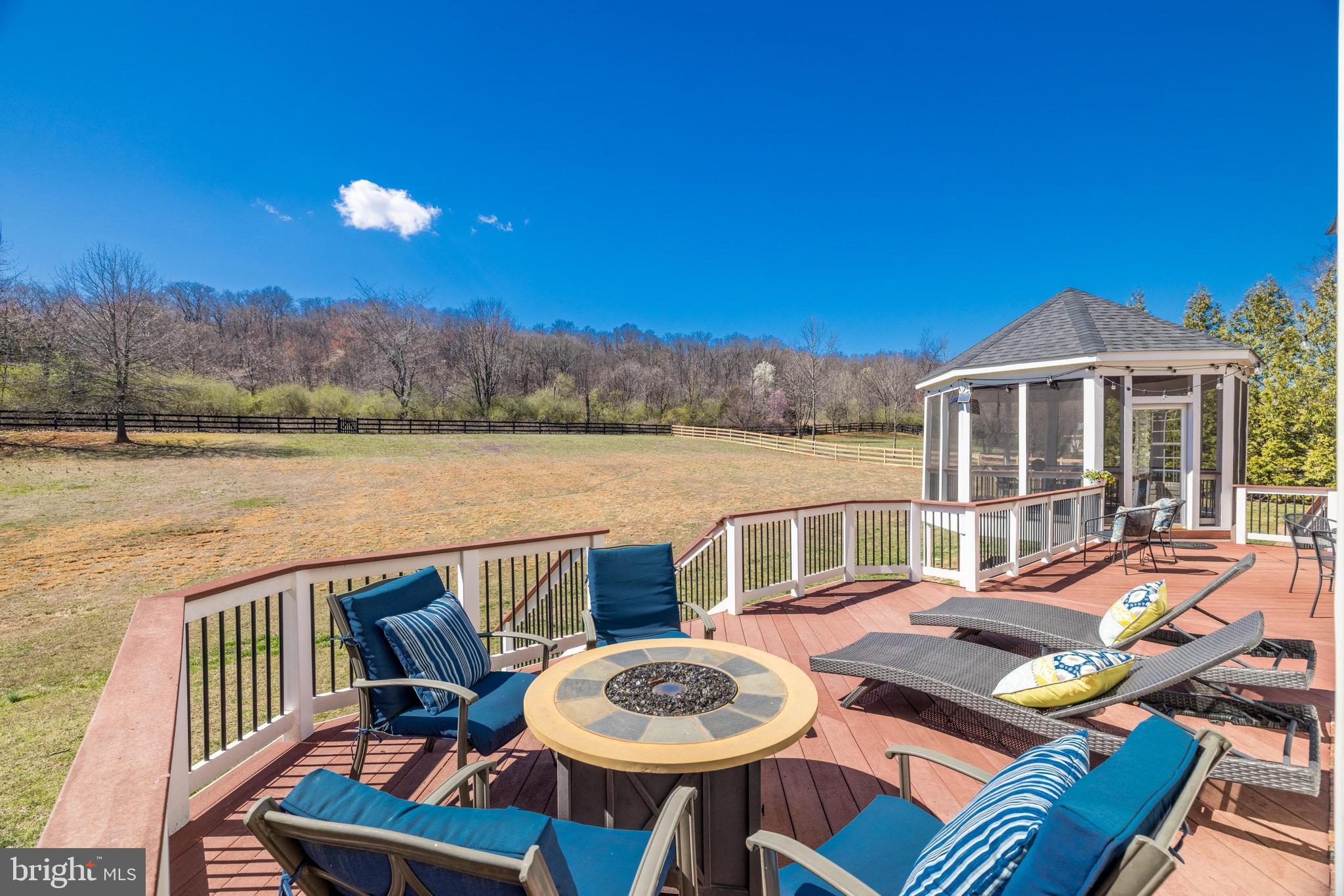 16319 Hunter Place Leesburg, VA 20176 - Photo 3 of 71