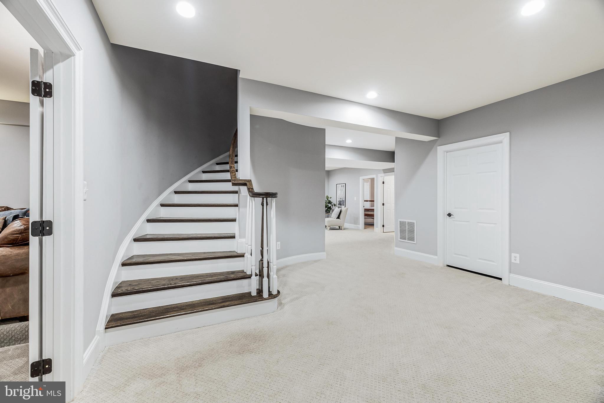 16319 Hunter Place Leesburg, VA 20176 - Photo 41 of 71 a view of an empty room with stairs