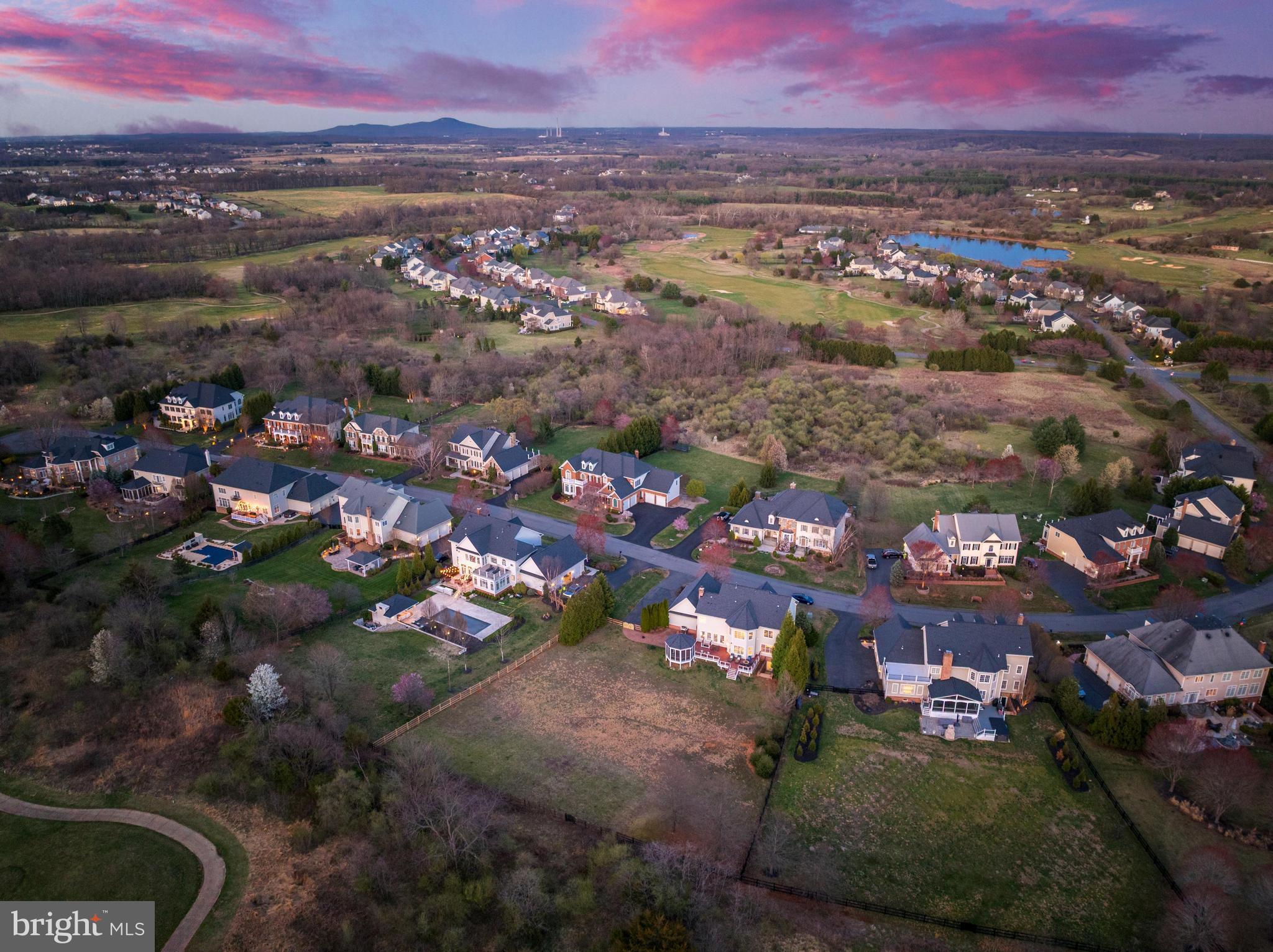 16319 Hunter Place Leesburg, VA 20176 - Photo 71 of 71 a view of city and mountain