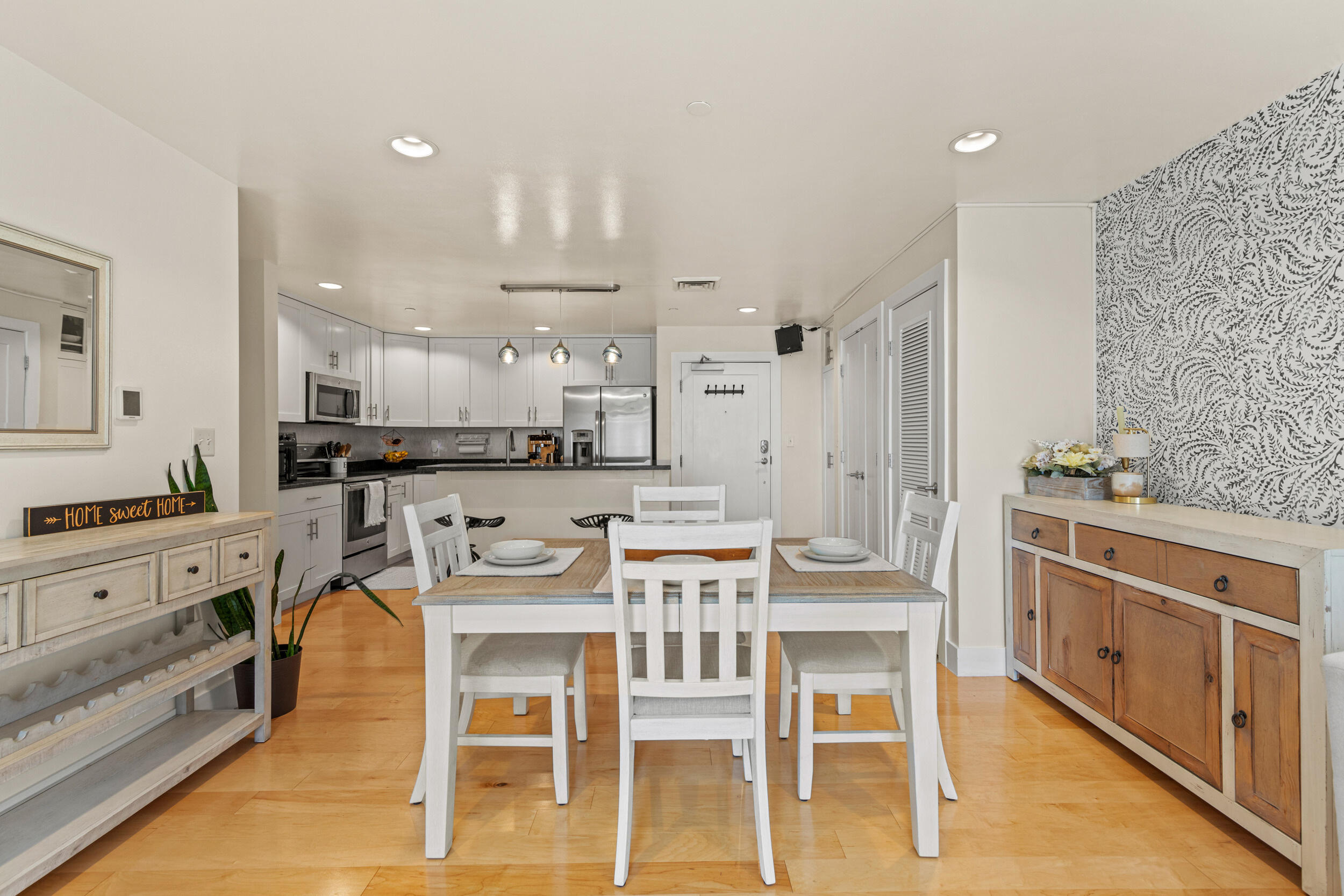 25 High Street, Unit 408 Portland, ME 04101 - Photo 15 of 43 25 high st unit 408, portland-08