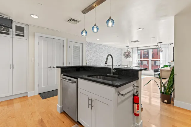 $735,000 | 25 High Street, Unit 408, Portland, ME 04101