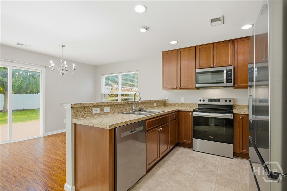 222 Cattle Run Way Pooler, GA 31322 - Photo 7 of 29